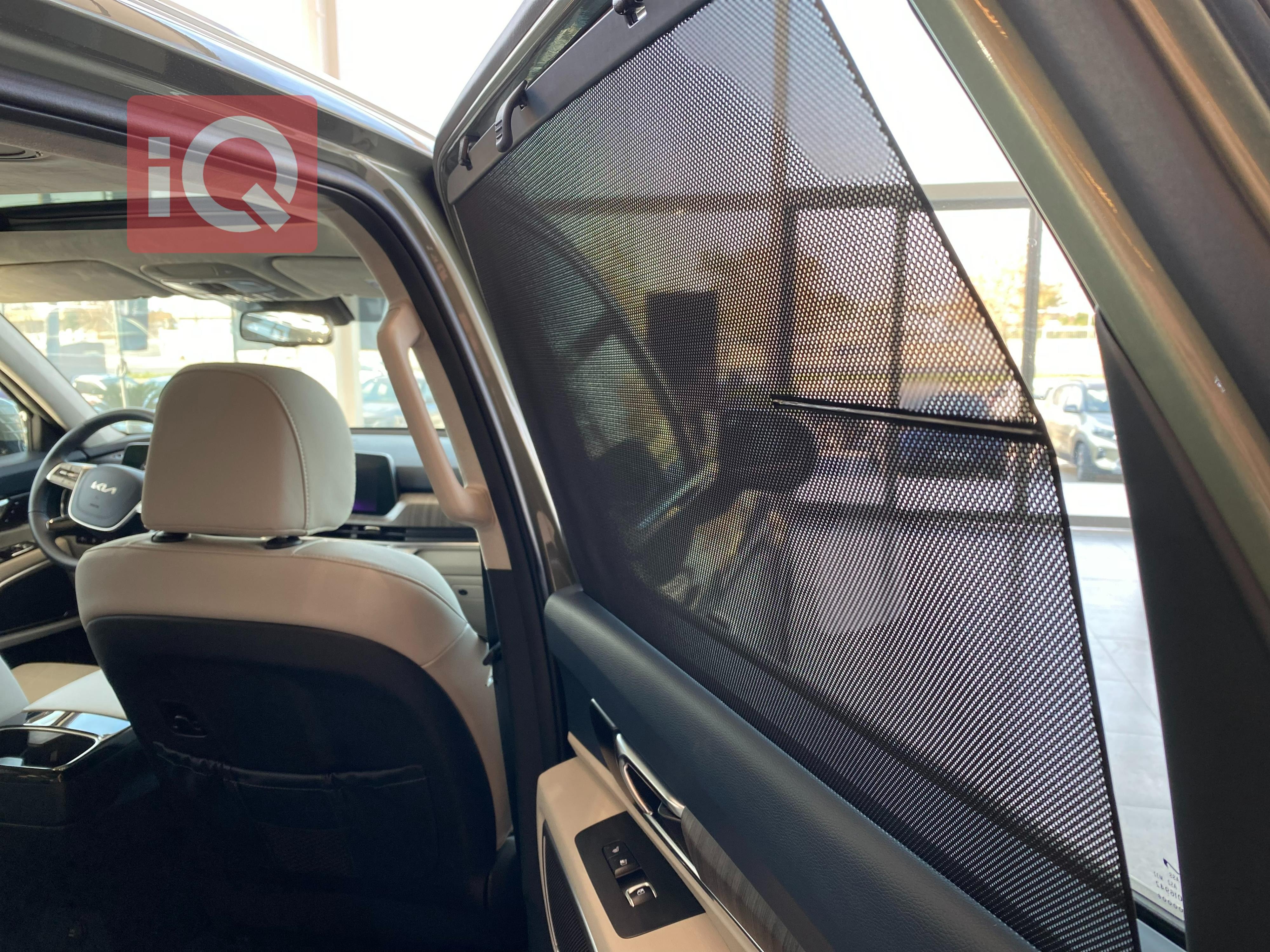 https://cdn.iqcars.ioimg-11.JPG